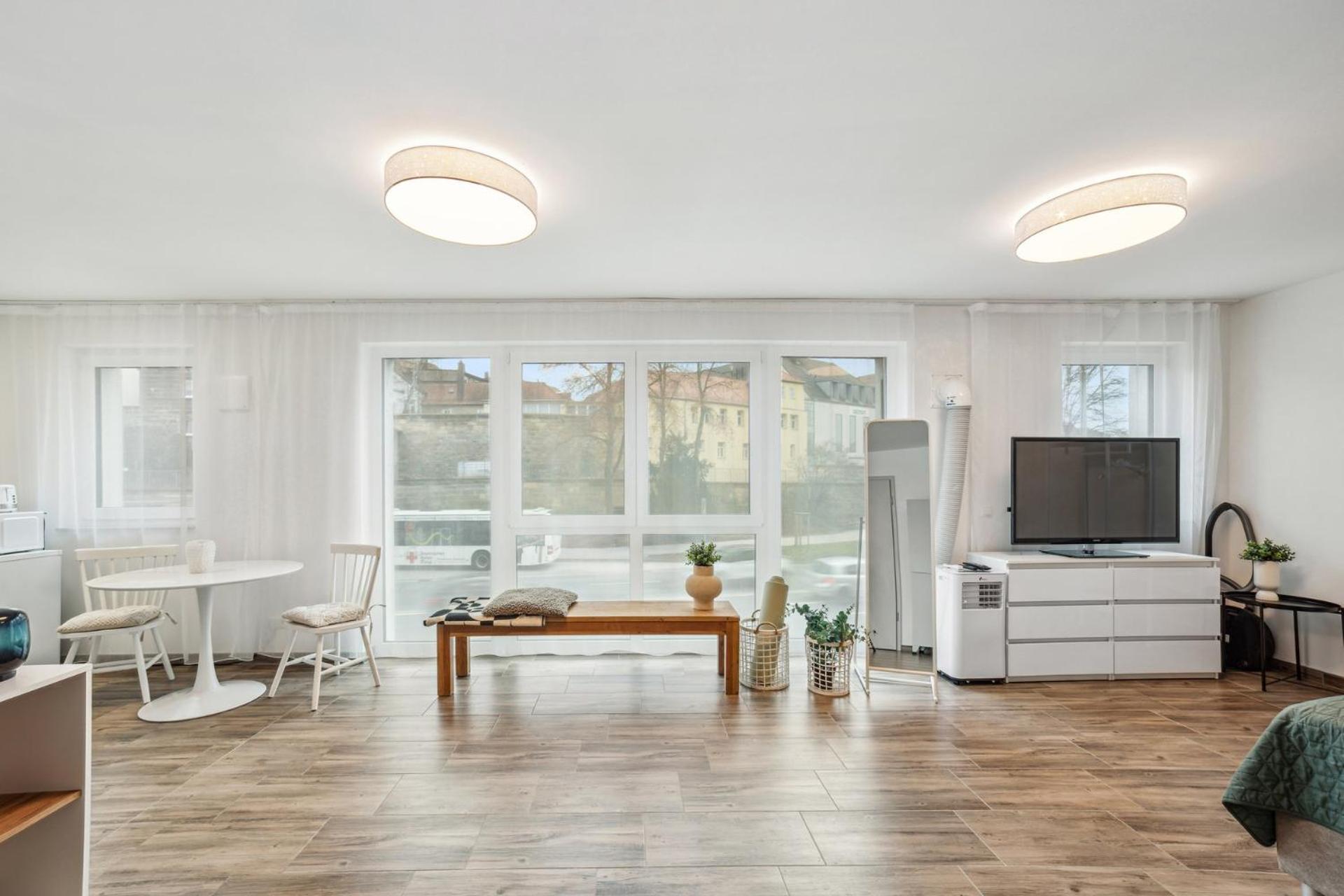 Sali Homes Elegant And Stylish Retreat In Heart Of Bayreuth, Close To River 外观 照片