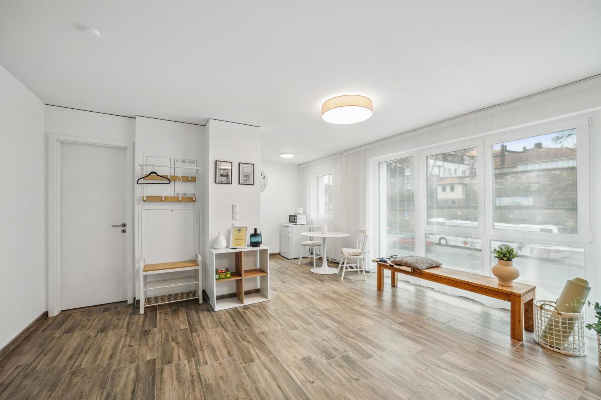 Sali Homes Elegant And Stylish Retreat In Heart Of Bayreuth, Close To River 外观 照片